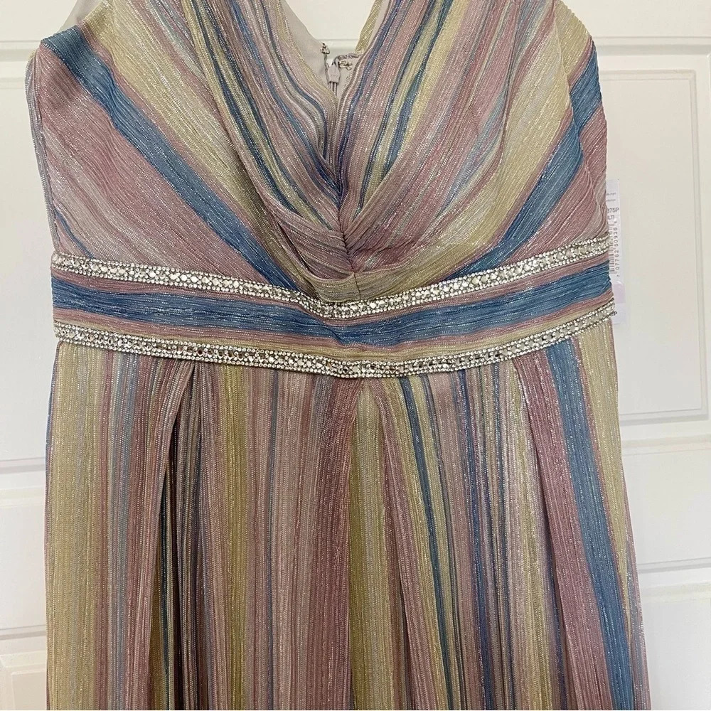 New! R&M Richards Women's Night Out and Cocktail Dresses Size: 6P - Picture 6 of 14